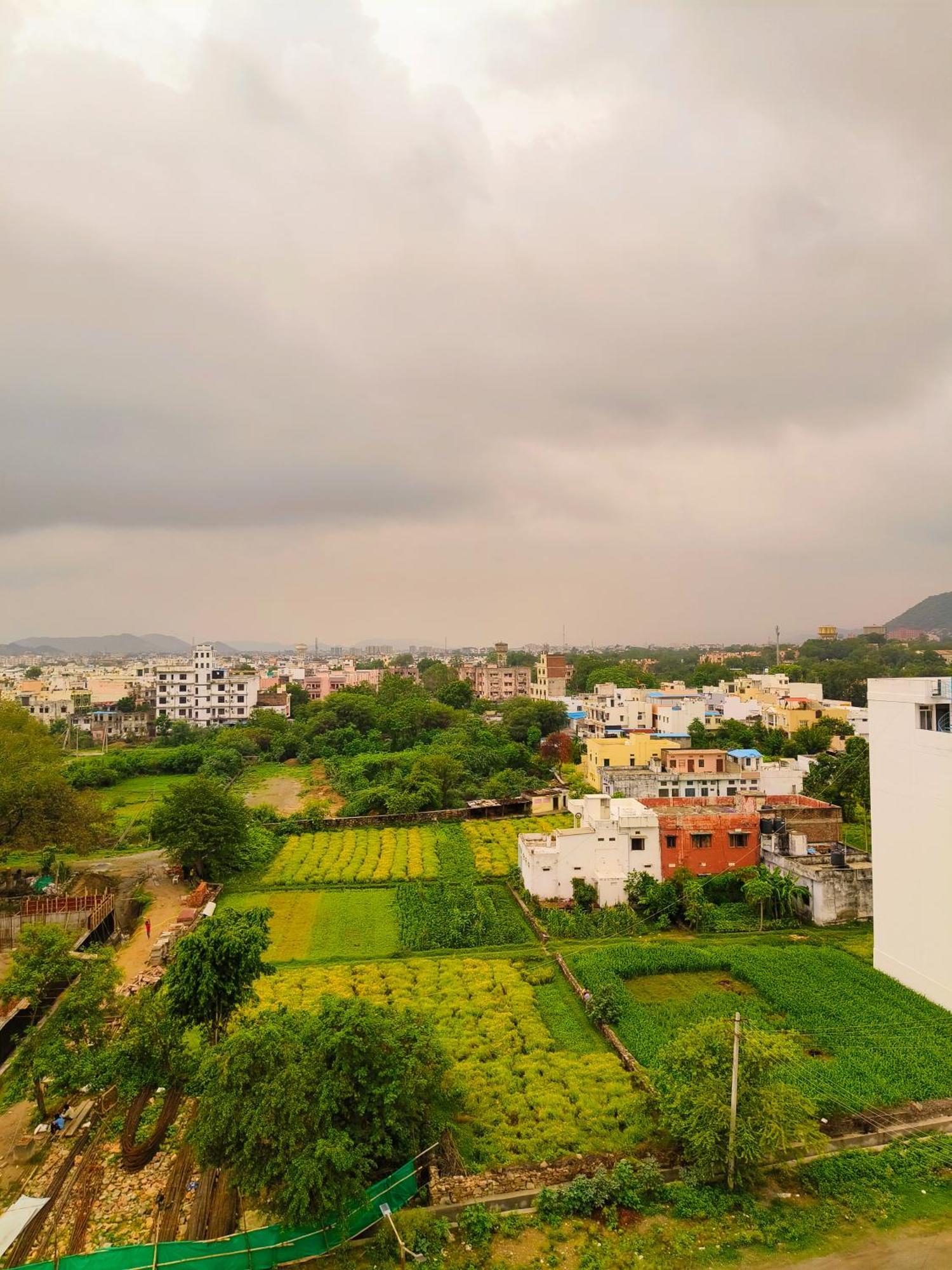 Hotel Veer Palace Near Udaipole Udaipur Luaran gambar
